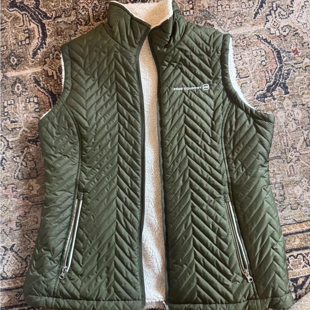 Free Country Forest Green Quilted Vest